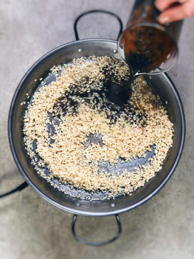 Cómo hacer arroz negro