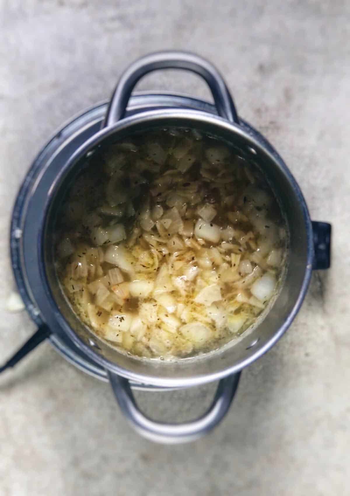 sopa de cebolla con queso