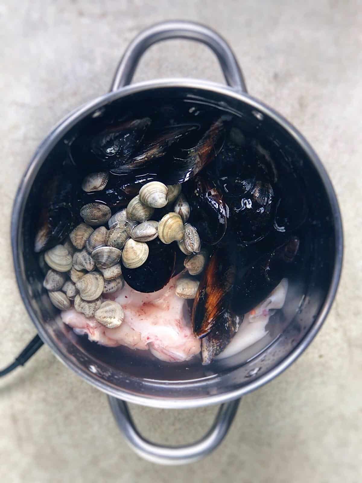 caldo de pescado para fideua
