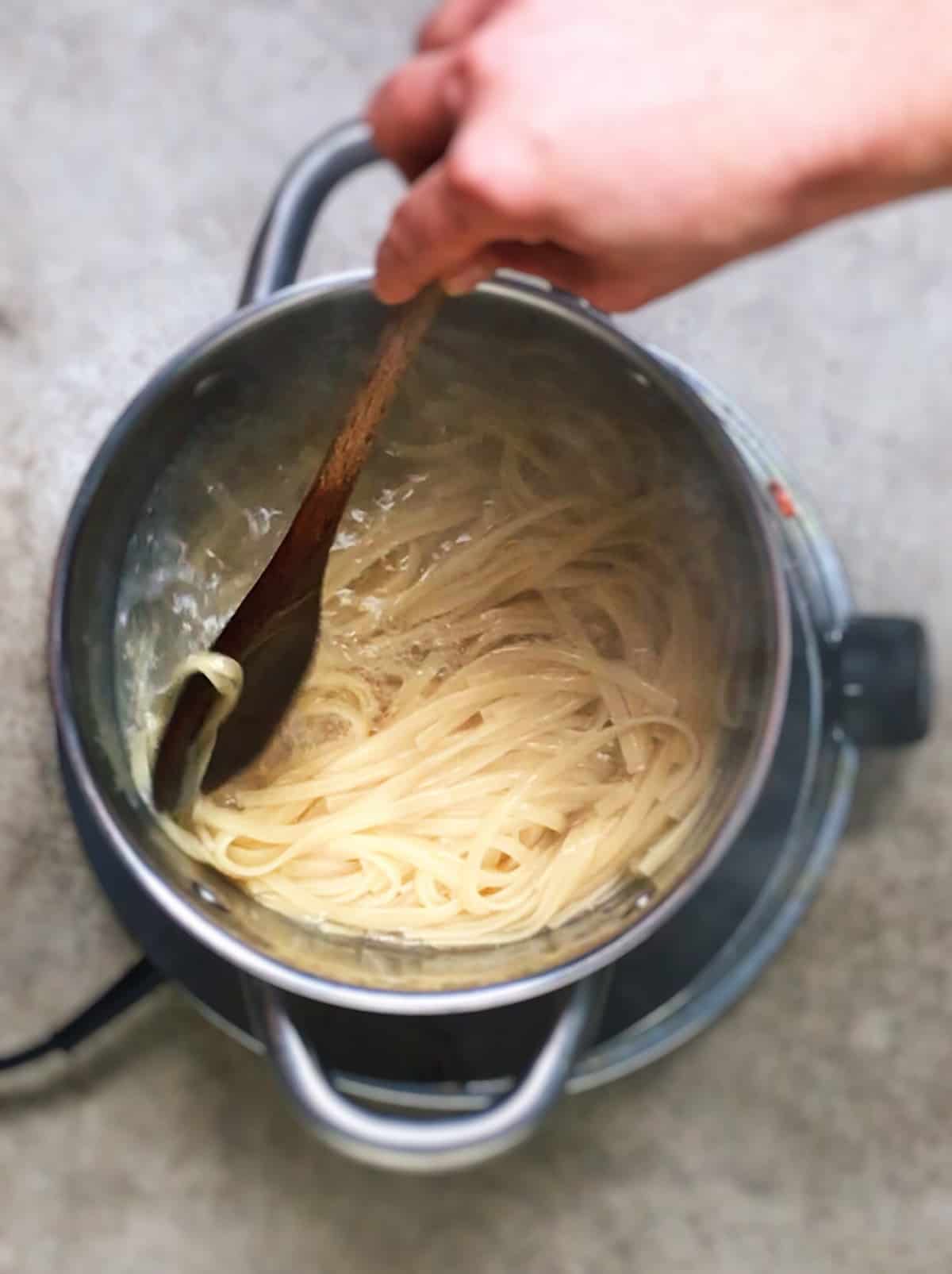 Como cocer espaguetis y zanahoria